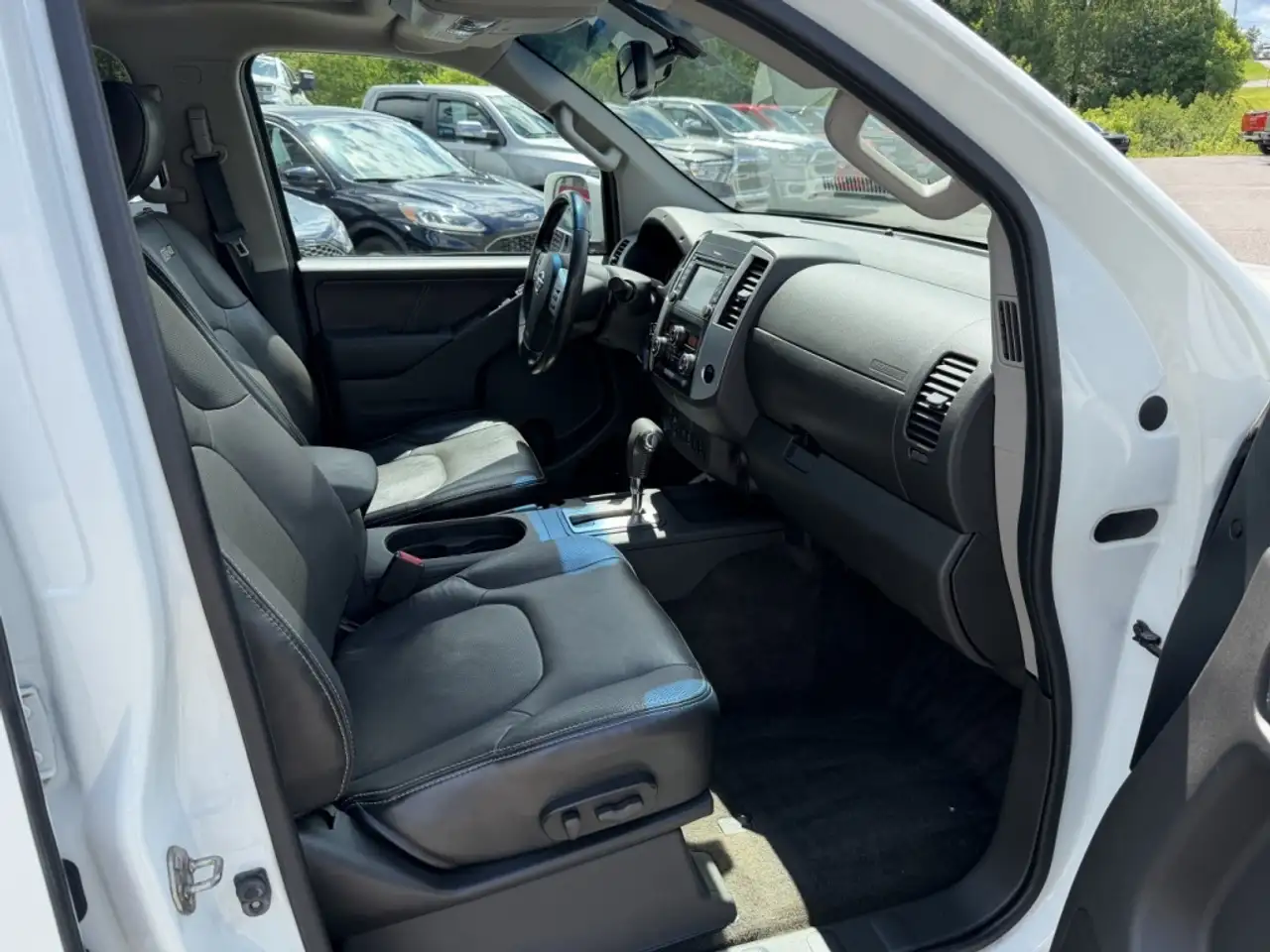 Nissan Frontier снимка Nissan Frontier