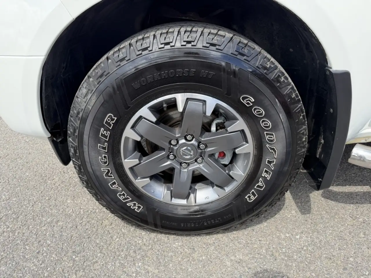 Nissan Frontier снимка Nissan Frontier