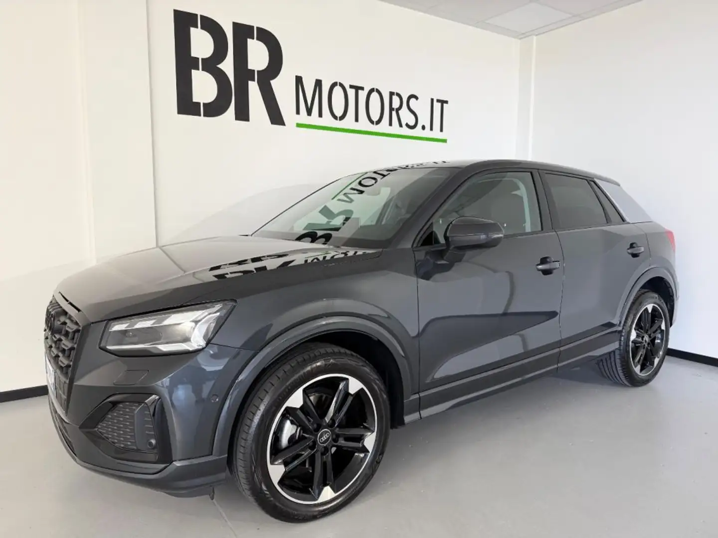 Audi Q2 30 TDI Business Advanced Gris - 1