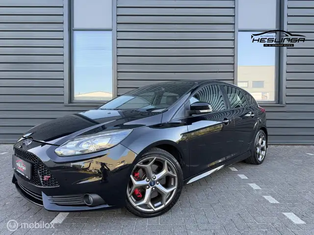 Ford Focus ST-3 | Stoelverwarming | Leder | 250PK