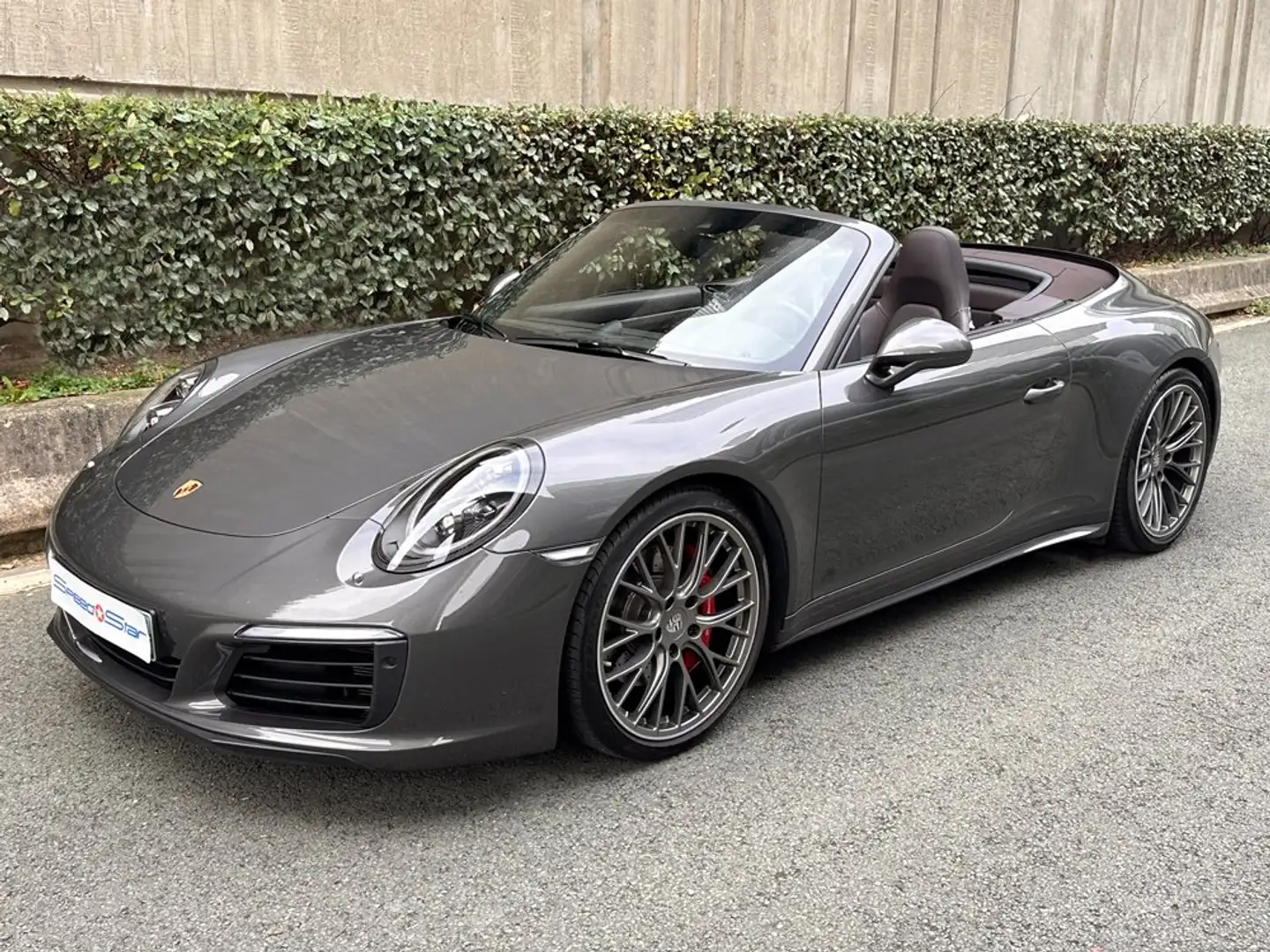 Porsche 991 911 - 991 (3.0) Carrera 4S Cabriolet PDK, Mod 2016 Gris - 1