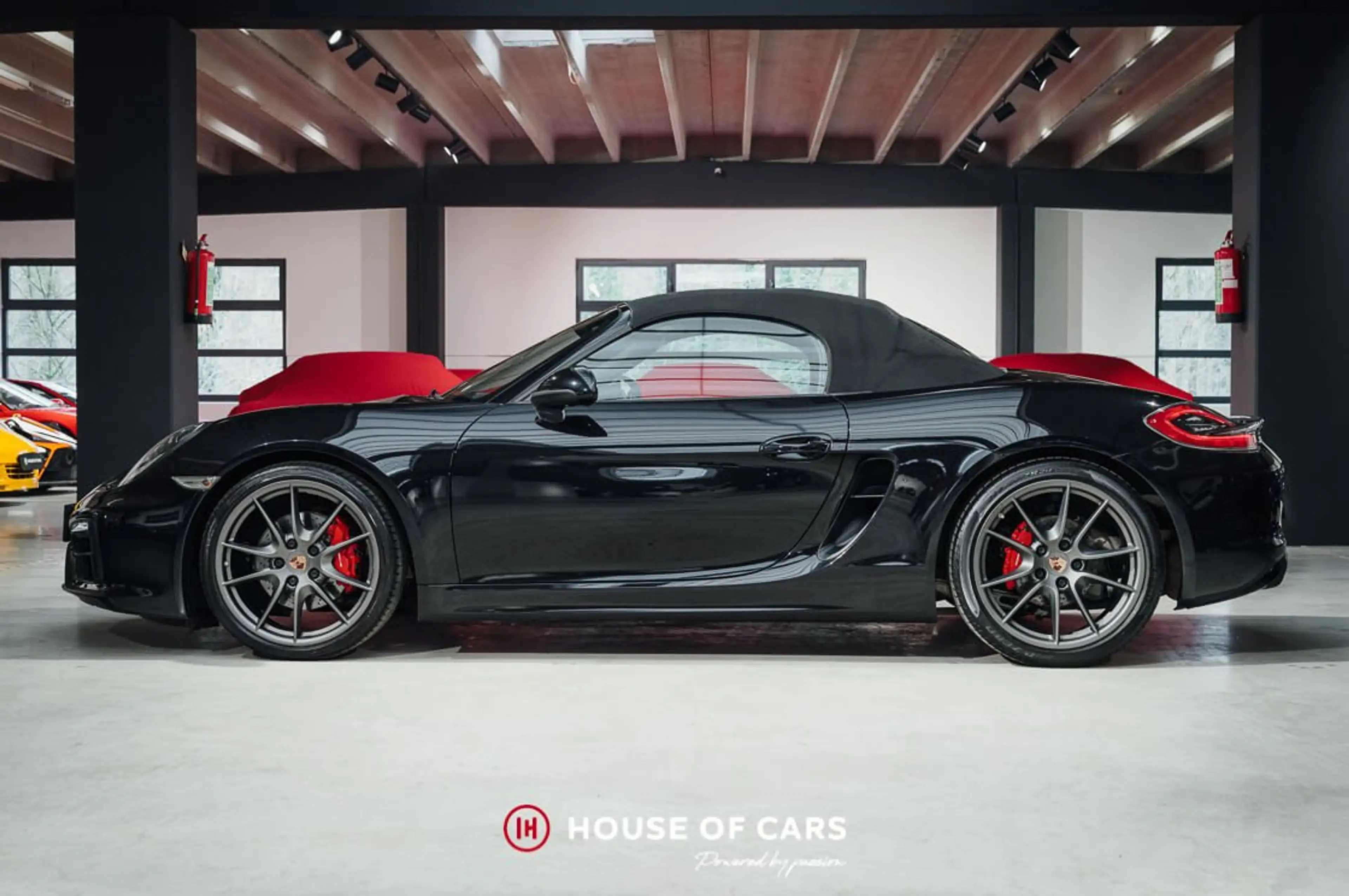 Porsche Boxster 981 Boxster GTS PDK / Belgian car / Triple — photo 10