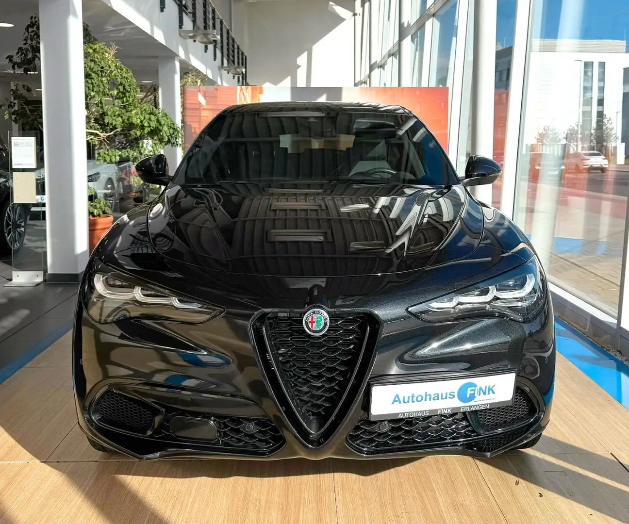 Alfa Romeo Stelvio Veloce Q4 AHK Top Ausstattung! Schwarz - 2