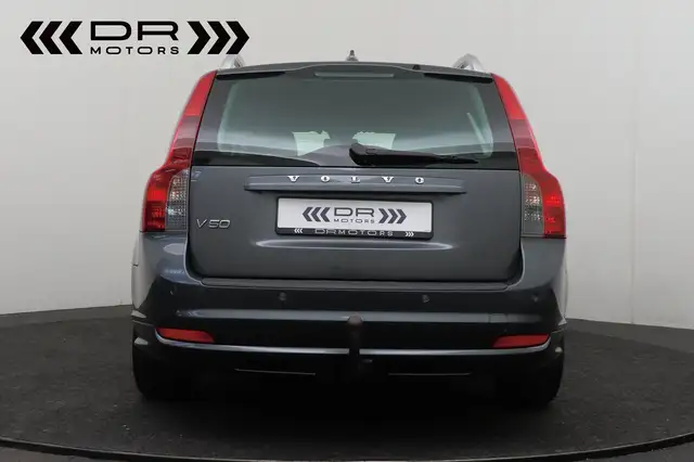Volvo V50 view 10