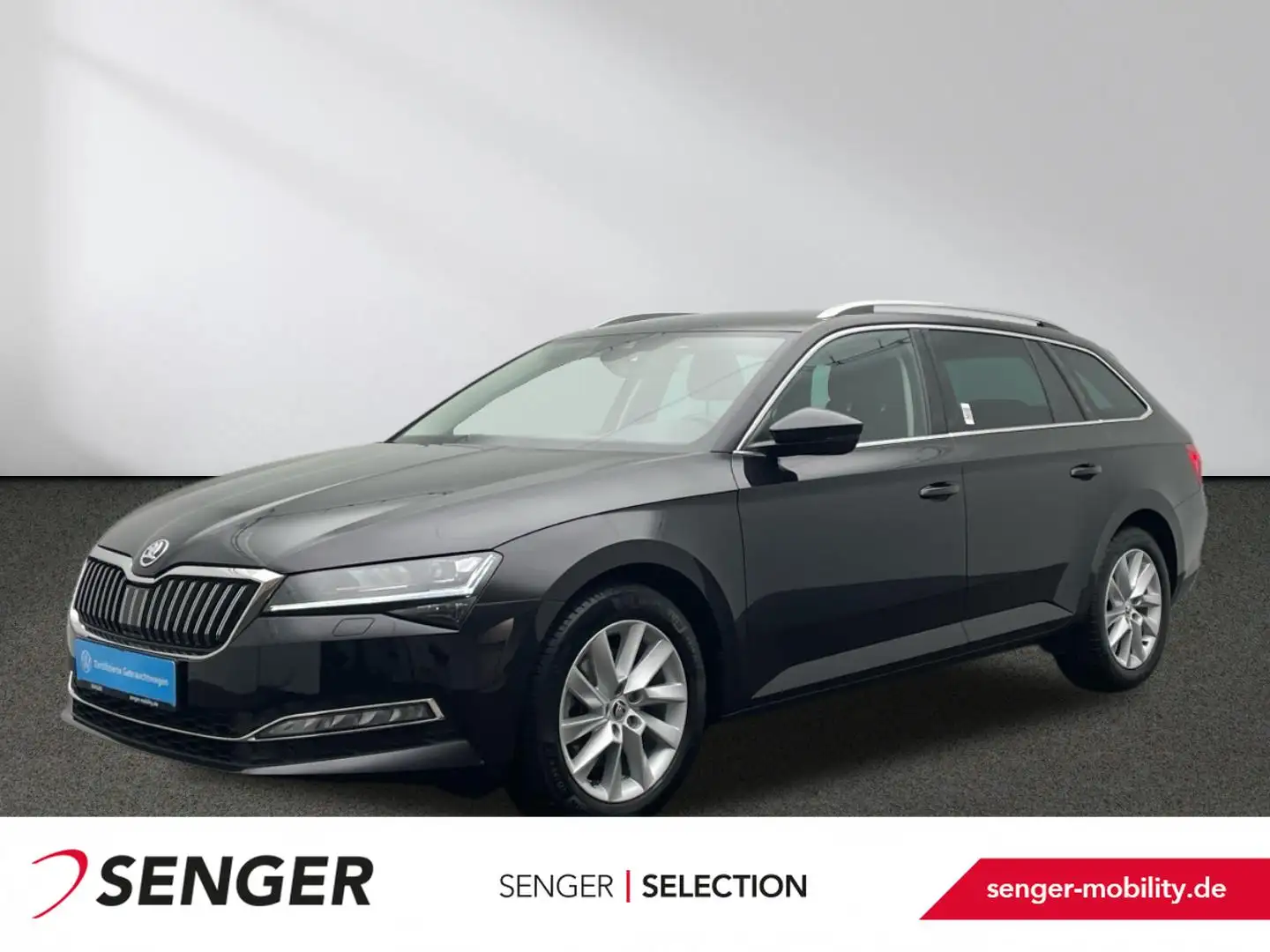 Skoda Superb Combi Style 2.0 TDI Navi CarPlay Matrix Noir - 1