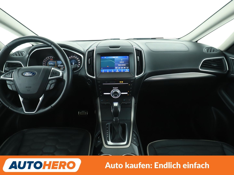 Ford S-Max 2.0 EcoBoost Vignale Aut.*NAV*LED*ACC*CAM*PDC*SHZ* — photo 12