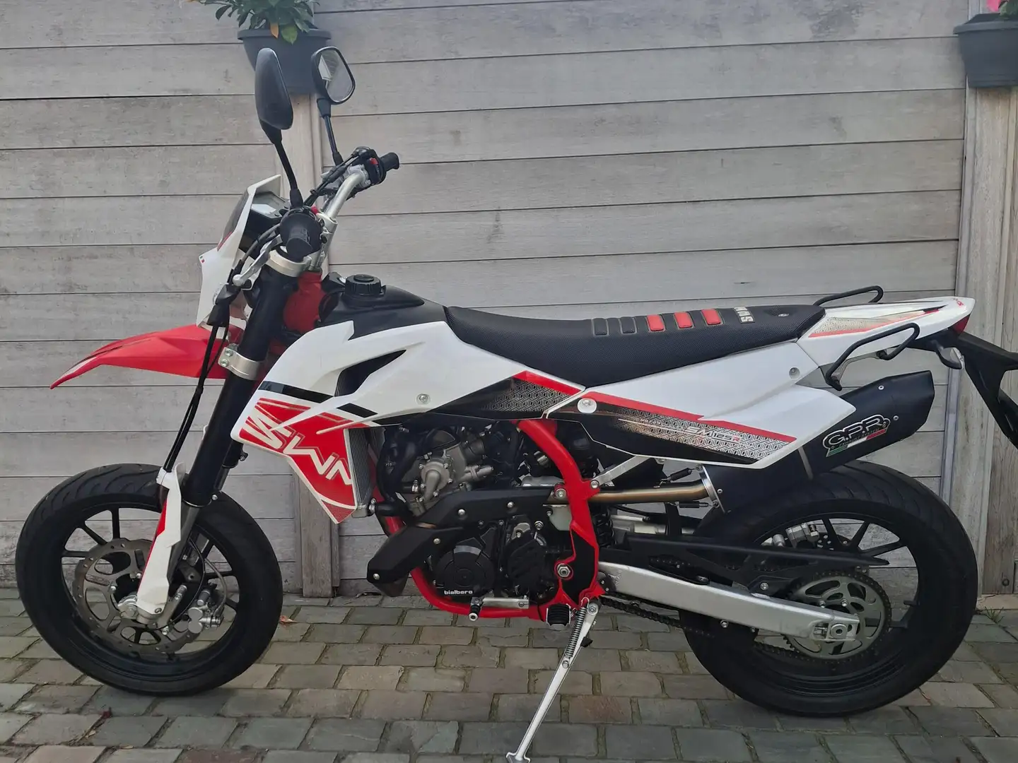 SWM SM 125 R Fehér - 1
