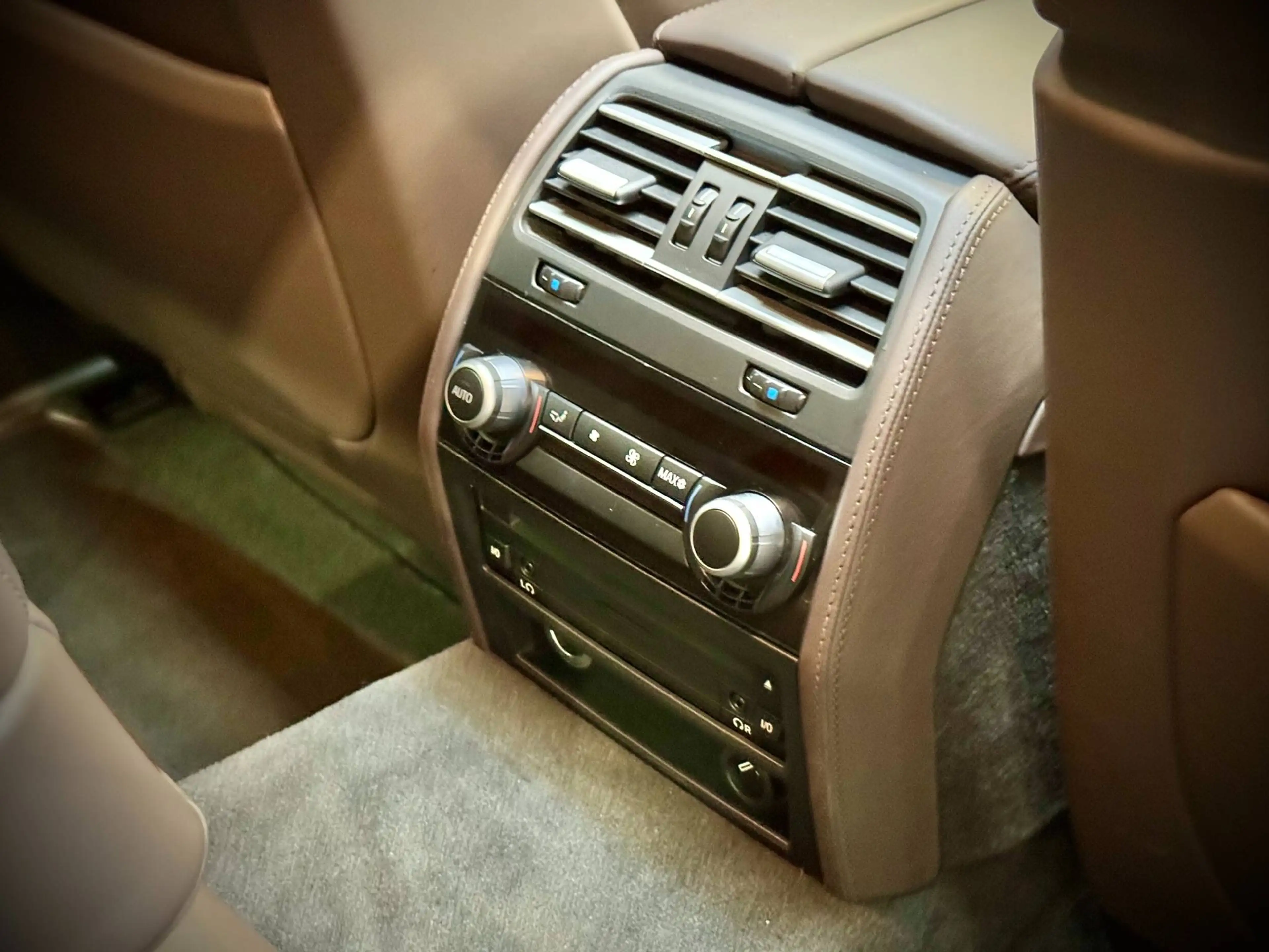 BMW 740 740 dXA - Individual - CTok - Gekeurd — photo 12