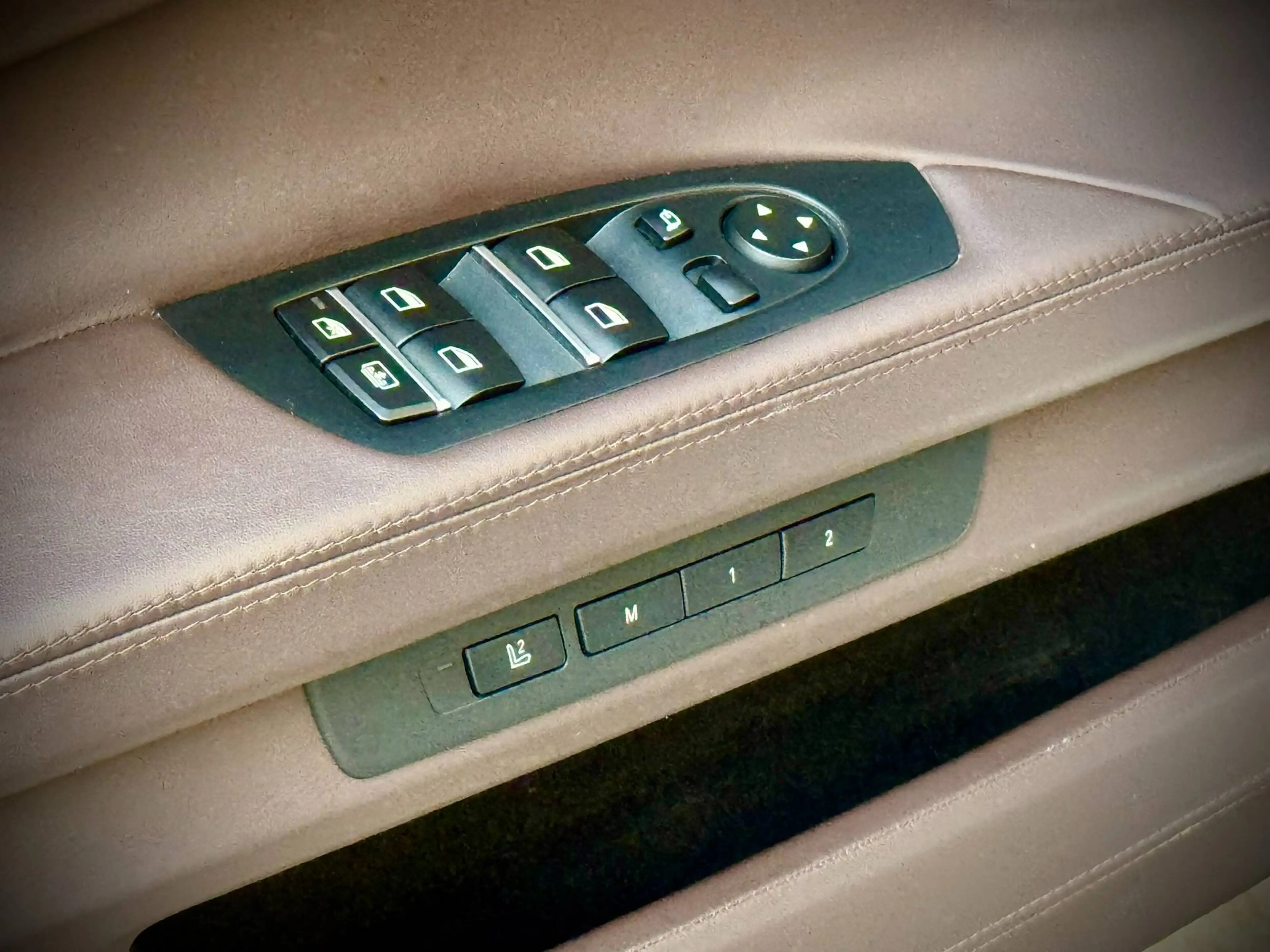 BMW 740 740 dXA - Individual - CTok - Gekeurd — photo 9