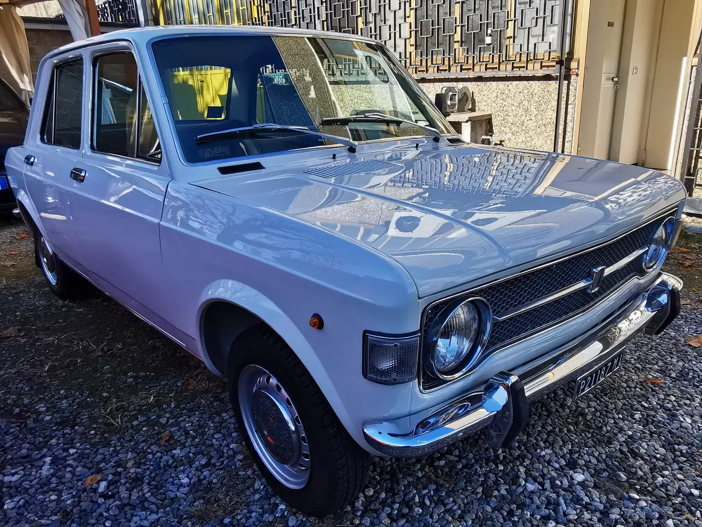 Fiat 128 Berlina porte Blanc - 2