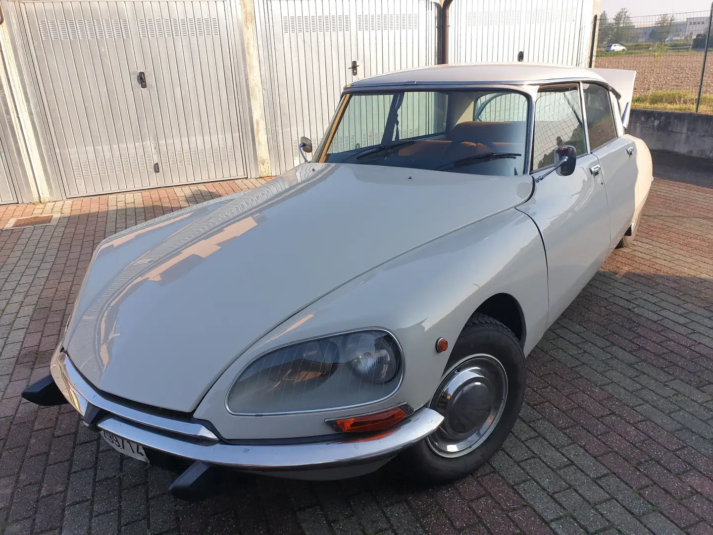 Citroen DS 23 i.e. CONFORT Beige - 1