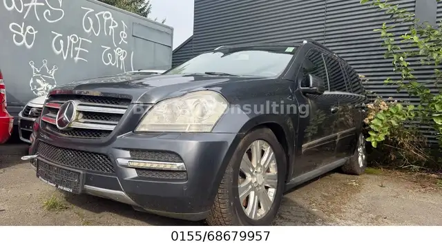 Mercedes-Benz GL 450 CDI*4Matic*Xen*AHK*NAV*CAM*SHZ*Klimaa*7Si.