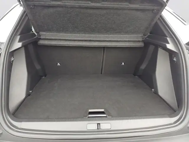 Peugeot 2008 view 7