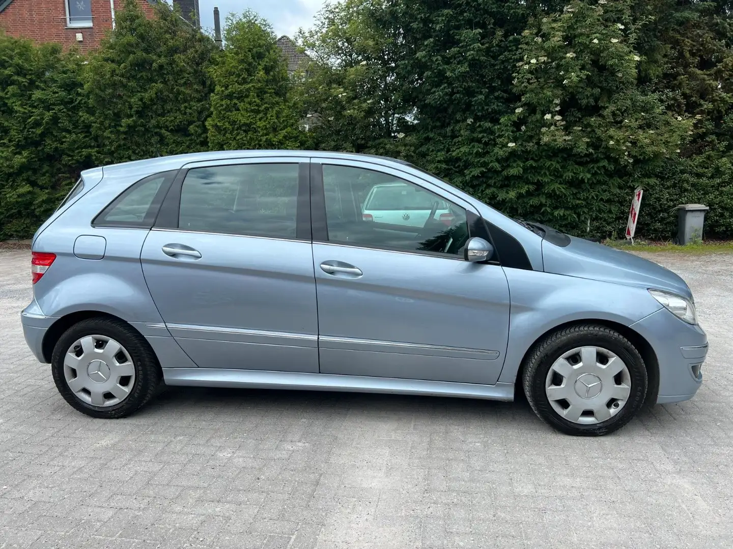 Mercedes-Benz B 170 B -Klasse B 170/ Automatik Albastru - 2