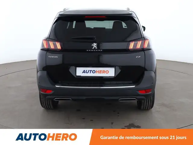 Peugeot 5008 view 5