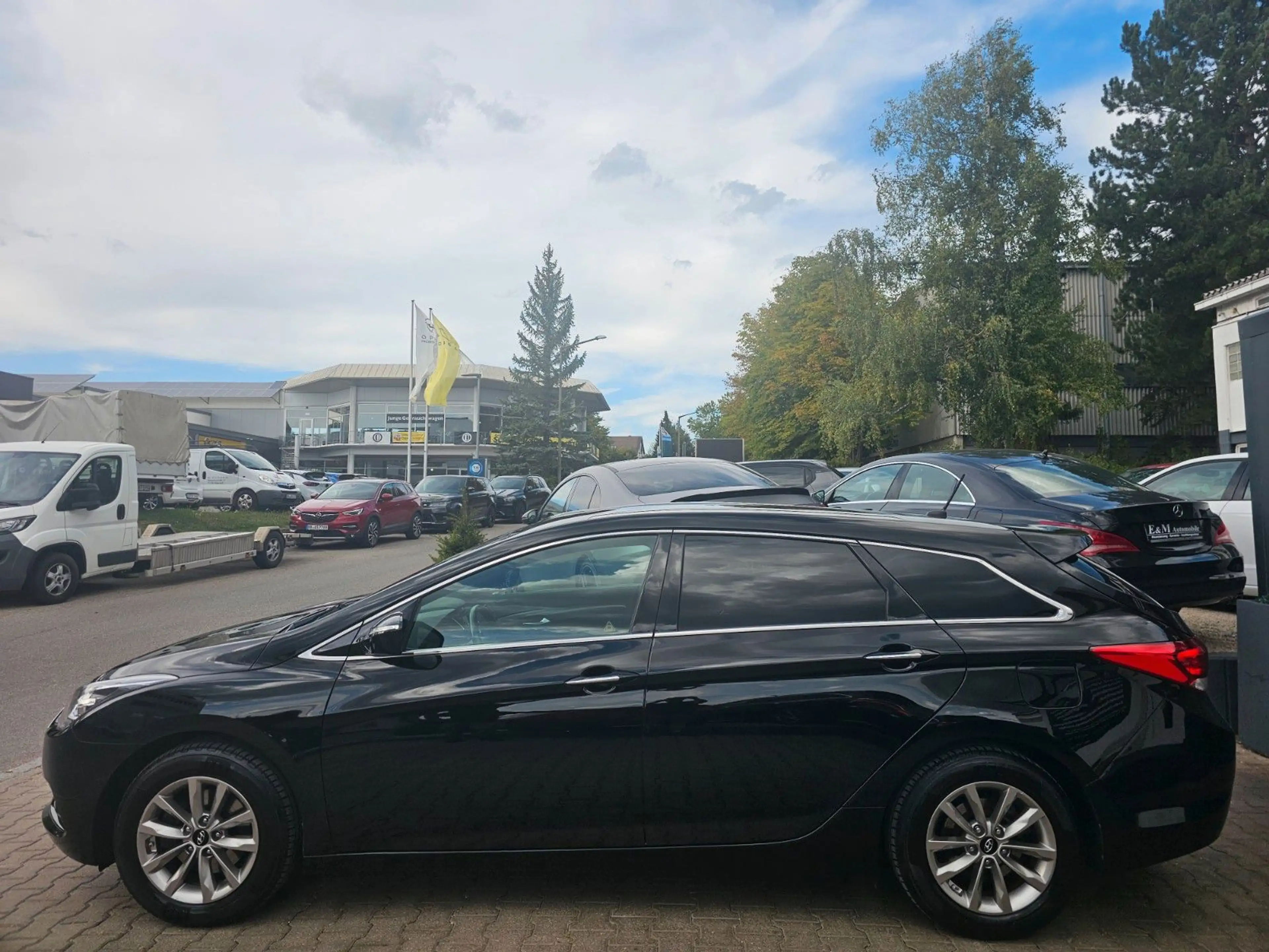 Hyundai i40 cw blue Trend*AHK*PDC*XENON*SHZ*ALU* — photo 5