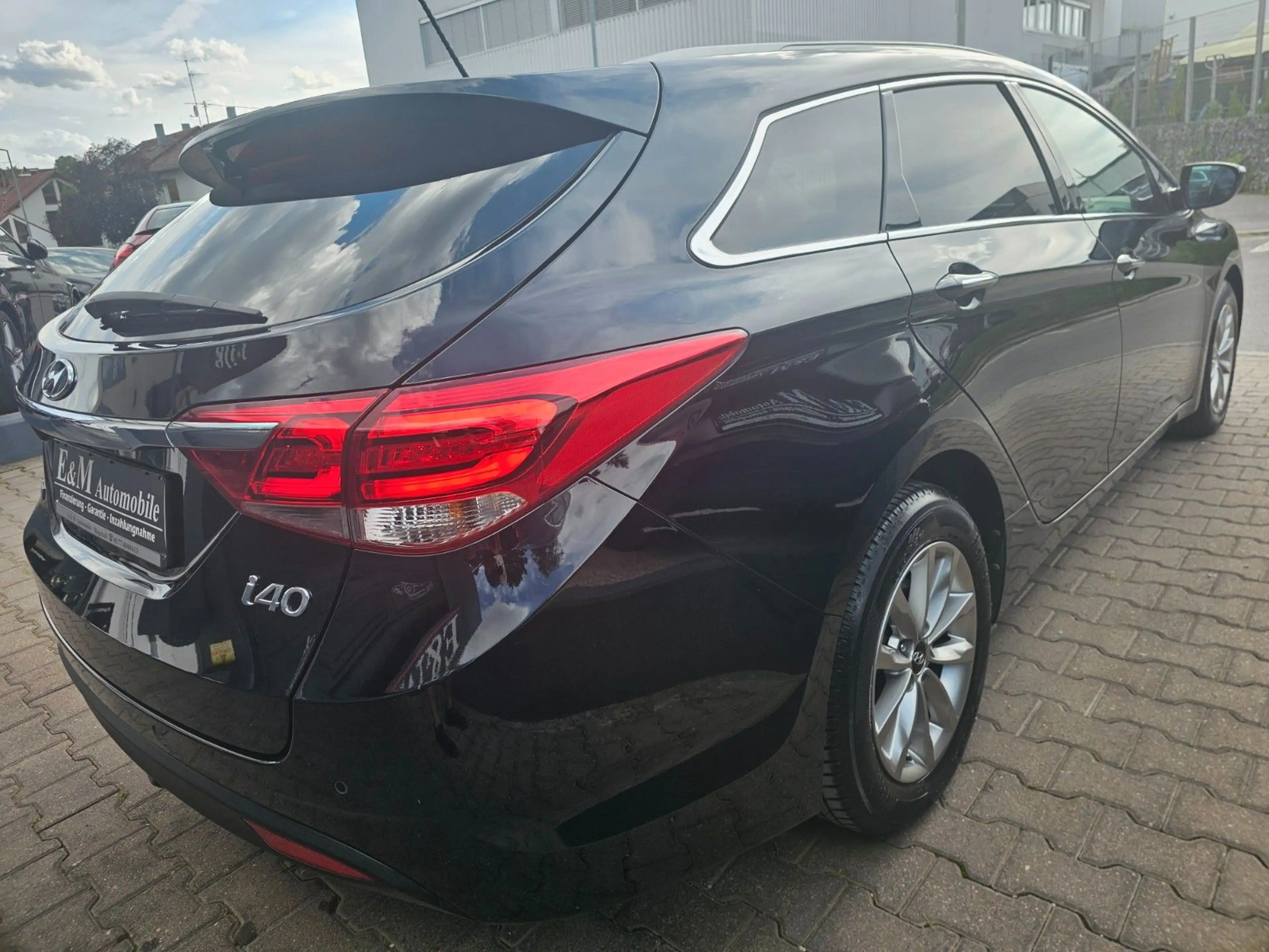 Hyundai i40 cw blue Trend*AHK*PDC*XENON*SHZ*ALU* — photo 9