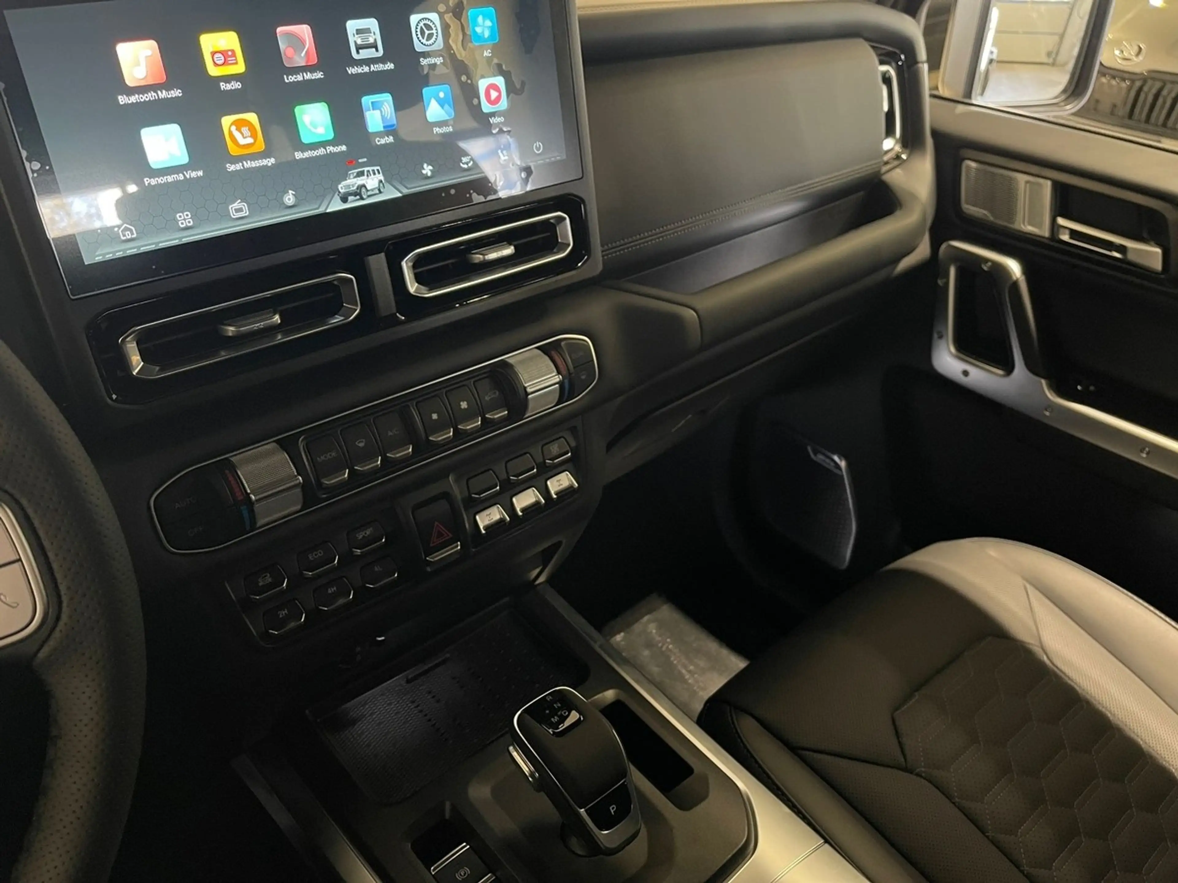 BAW 212 2.0 Diesel 4x4 AT — photo 13