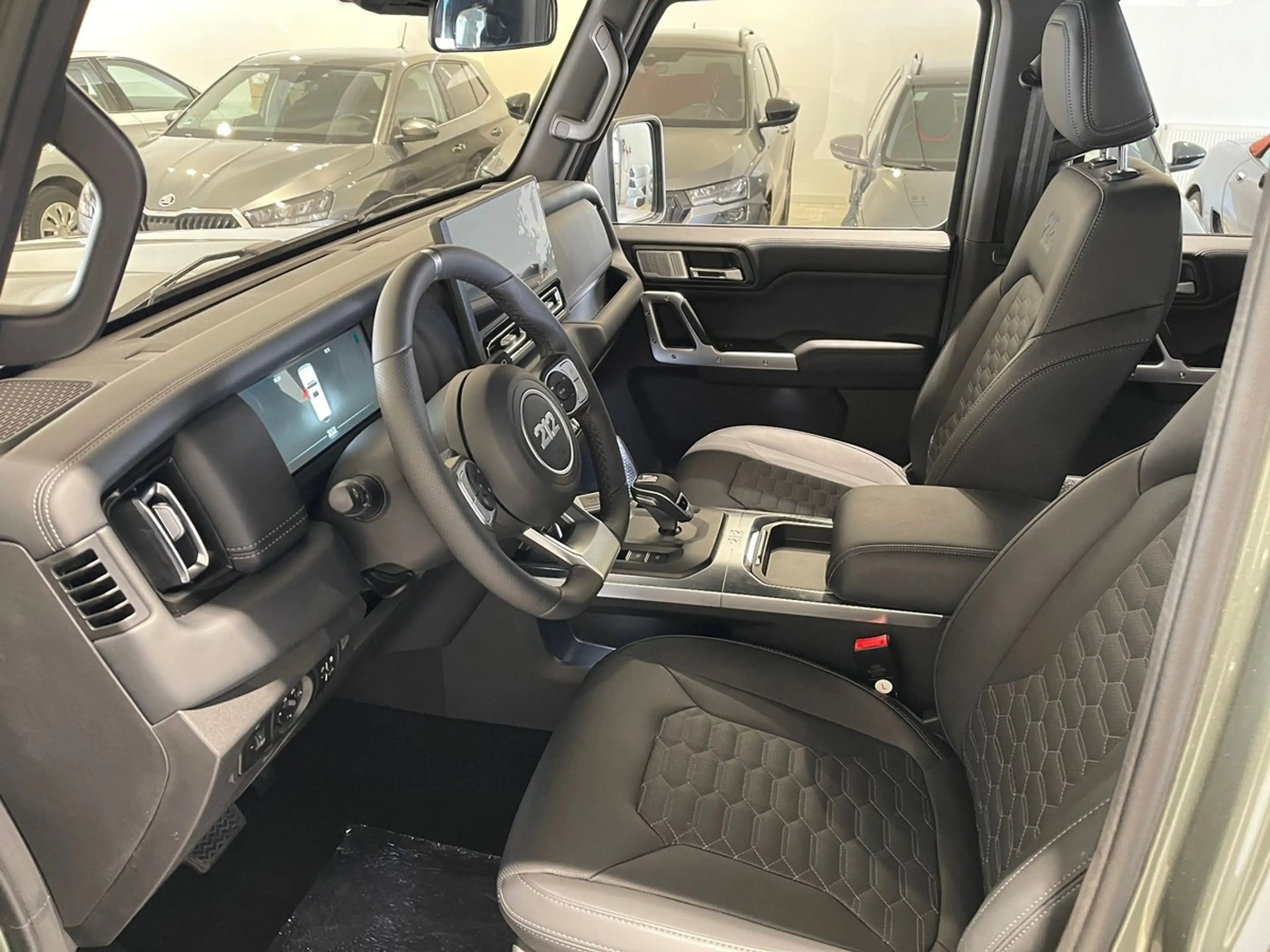 BAW 212 2.0 Diesel 4x4 AT — photo 7