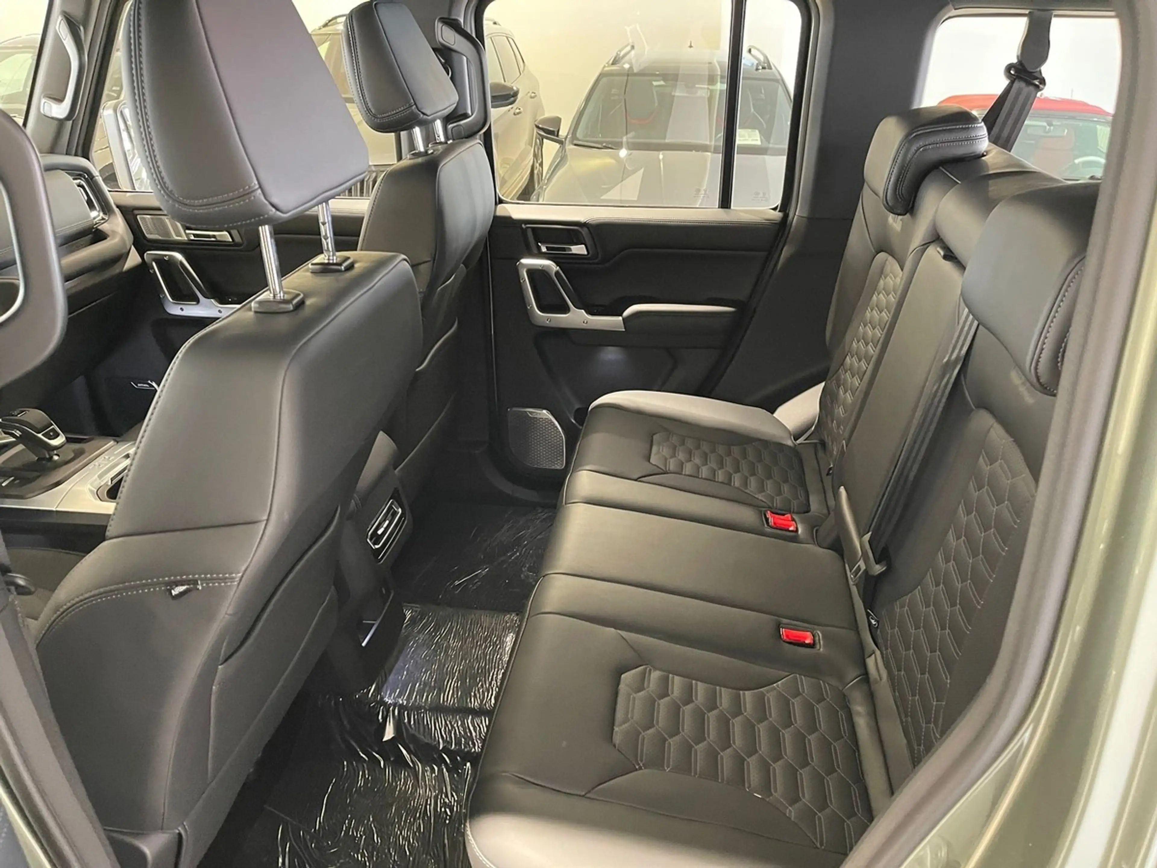 BAW 212 2.0 Diesel 4x4 AT — photo 8