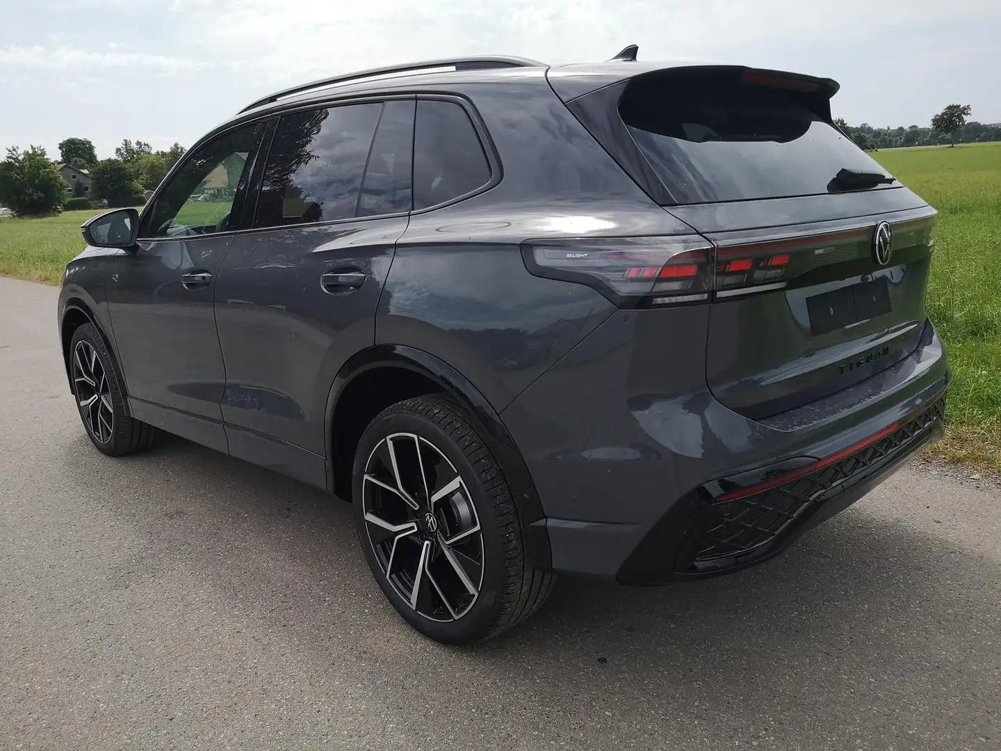 Volkswagen Tiguan 2.0 TDI R-Line DSG ABT 4Motion GV5 Szürke - 2