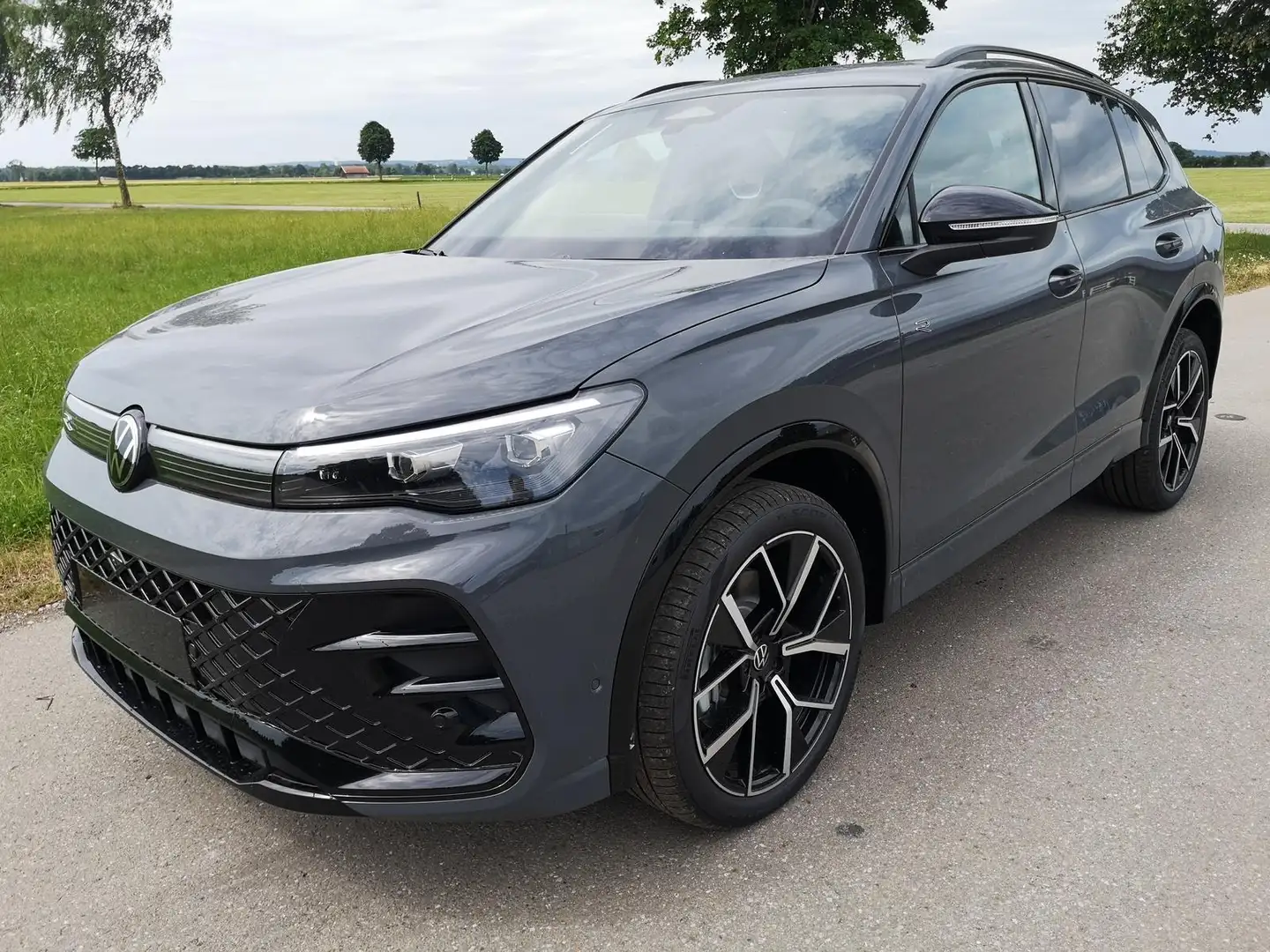 Volkswagen Tiguan 2.0 TDI R-Line DSG ABT 4Motion GV5 Szürke - 1