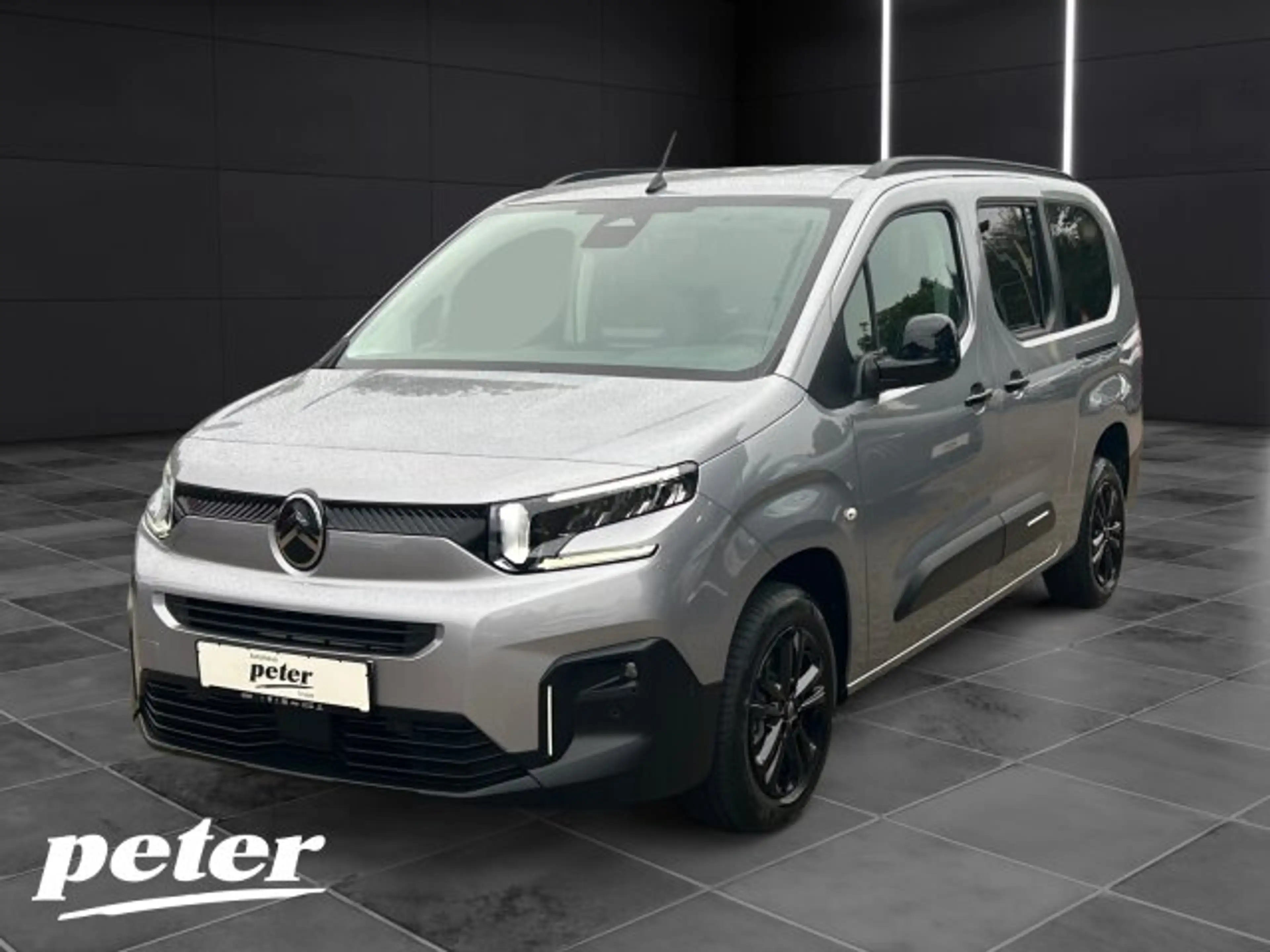 Citroen Berlingo Berlingo XL 130 MAX BAR +180°Kamera+NAV+ACC+SHZ+