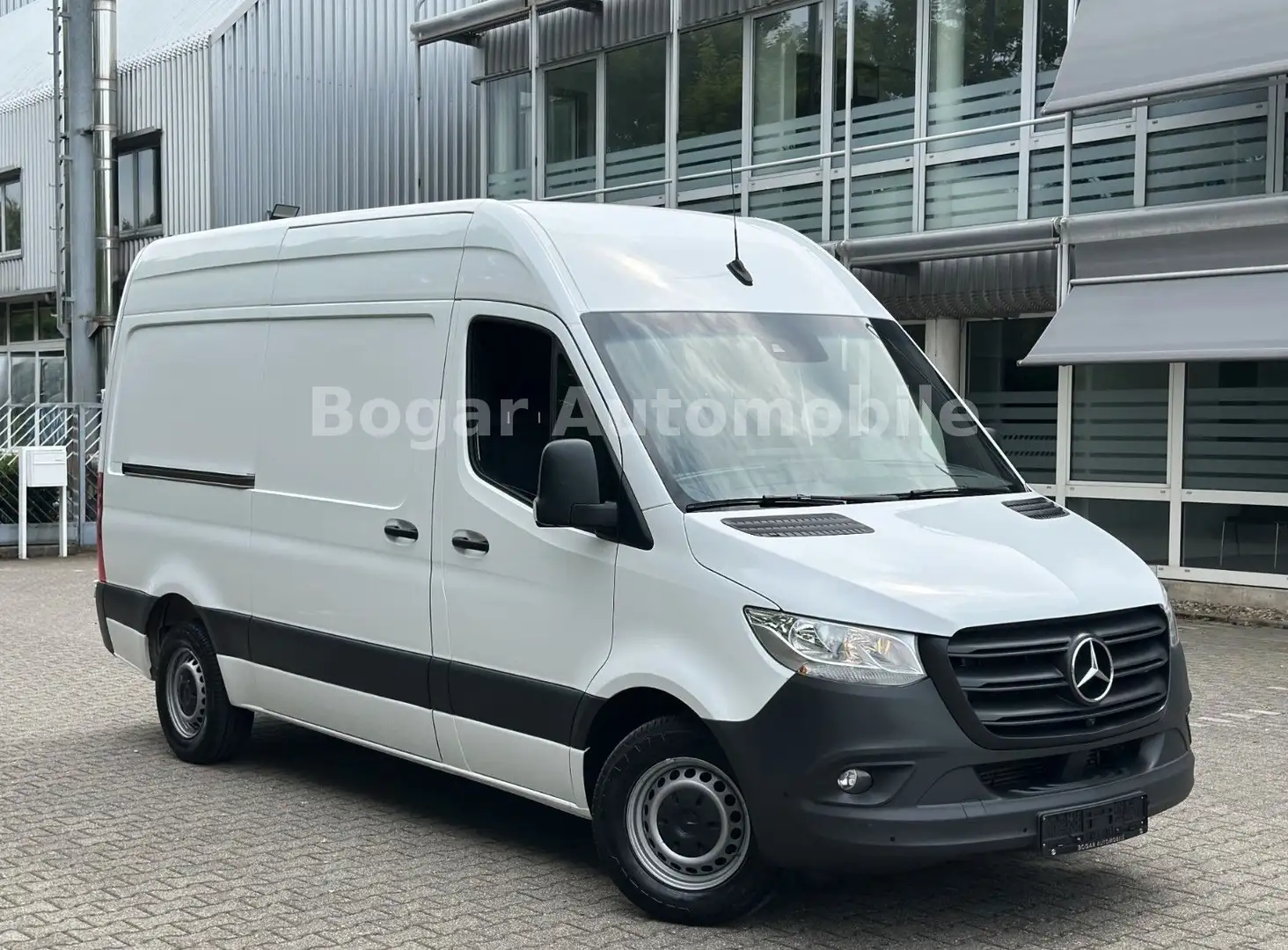 Mercedes-Benz Sprinter 319 CDI V6 7G *NAVI*360°KAMERA*RAMPE* Weiß - 2