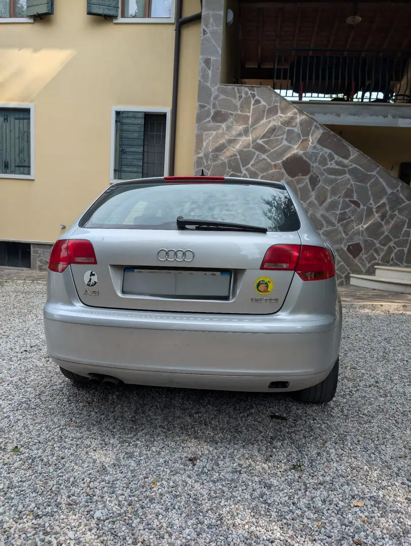 Audi A3 5p 1.9 tdi Attraction 110cv - 2