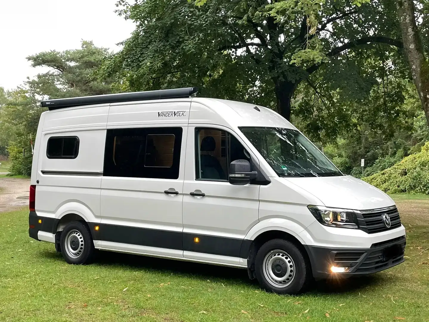 Caravans-Wohnm VW Crafter 35 2.0 TDI (L2H2) Weiß - 1