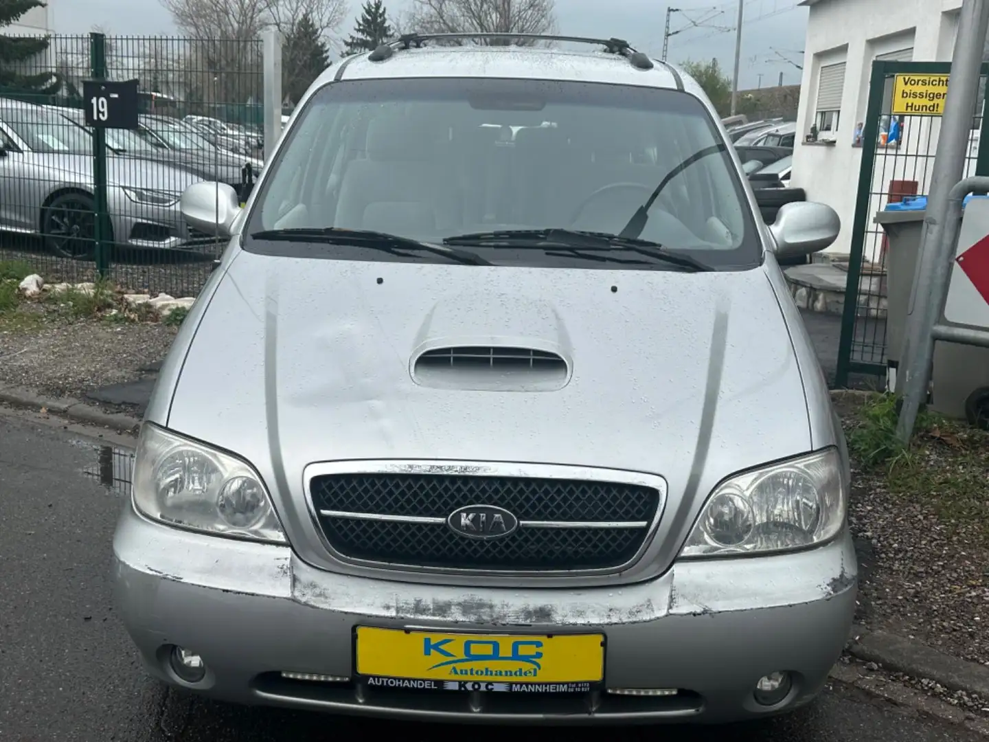 Kia Carnival II 2.9 CRDi Executive Grau - 2