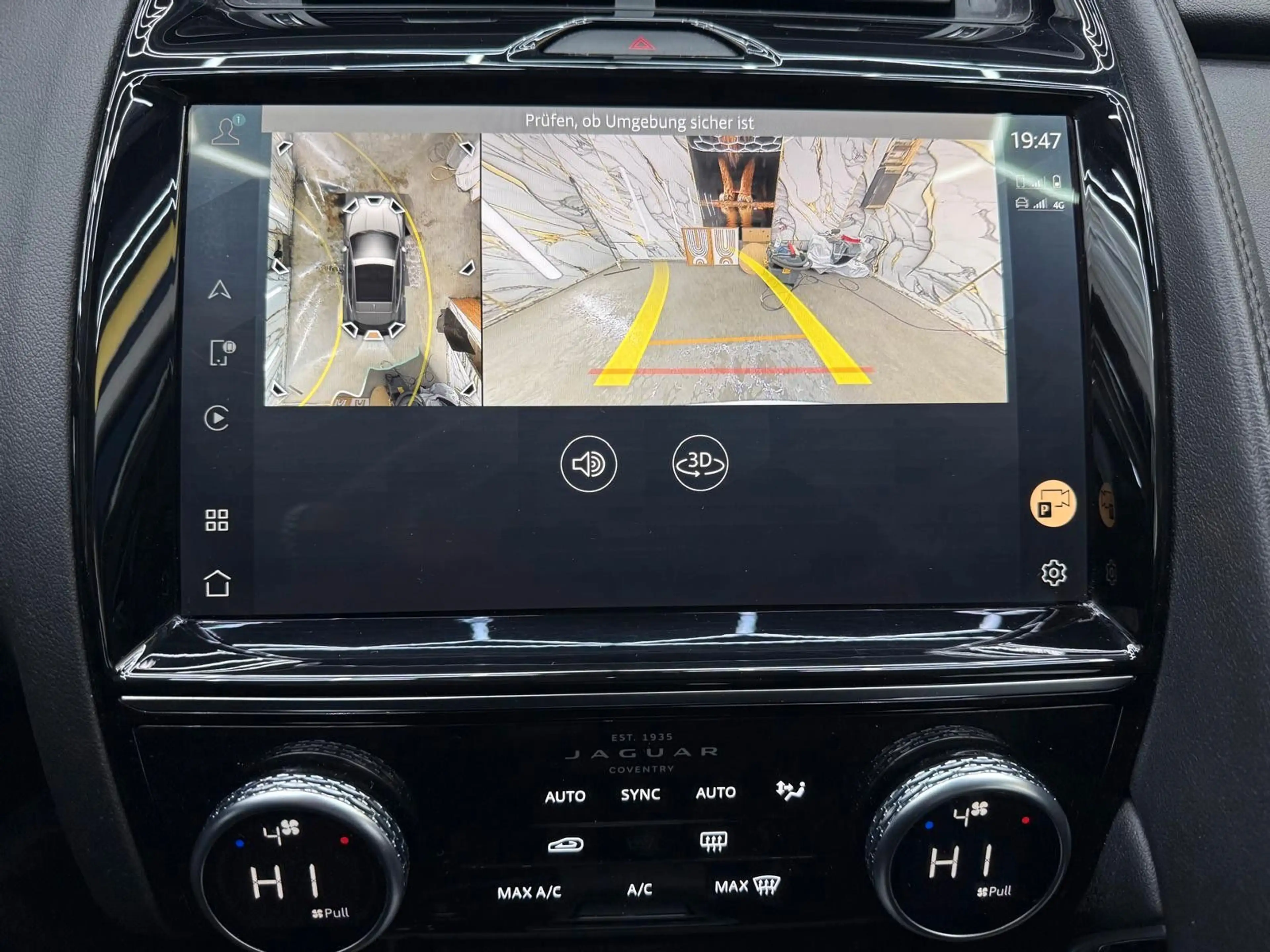 Jaguar E-Pace E-PACE S AWD — photo 13