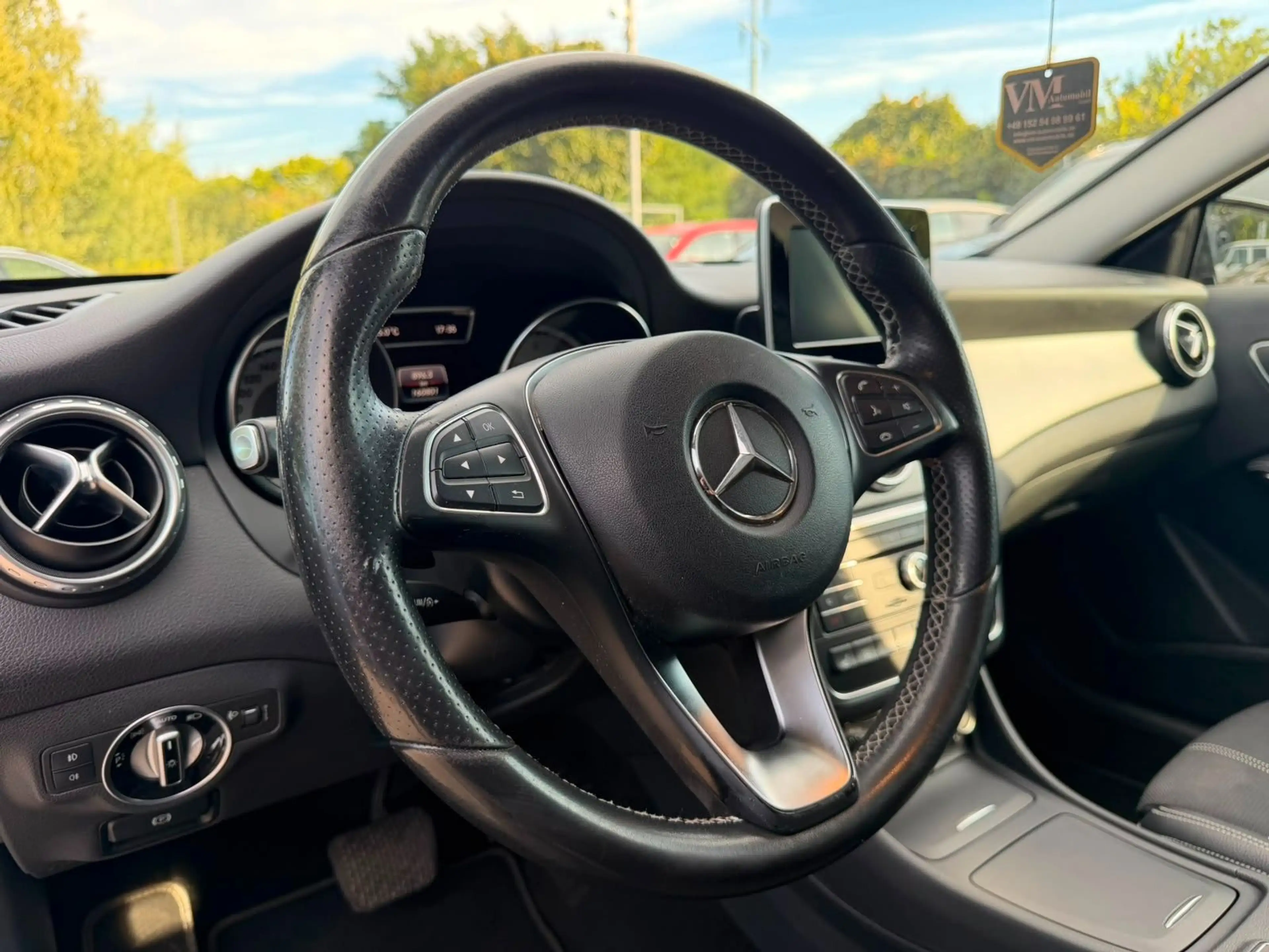 Mercedes-Benz GLA 220 d 4Matic Navi*Tempo*Klima*SitzHz.*PDC — photo 7