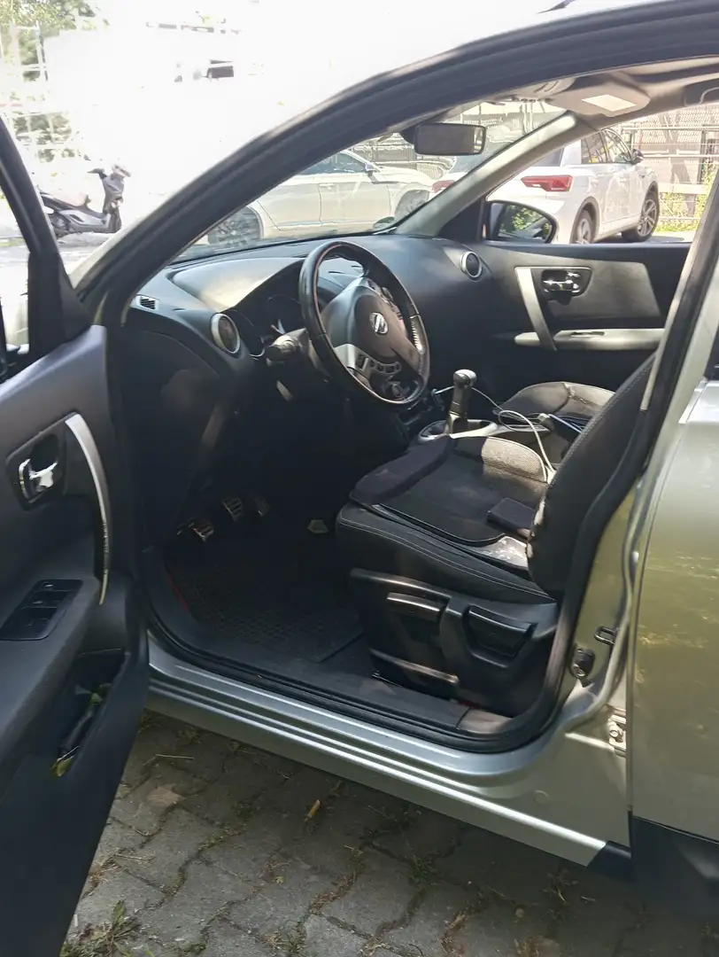 Nissan Qashqai+2 2.0 4x4 visia - 2