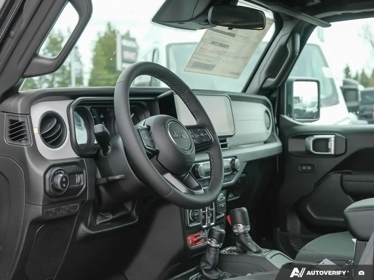 Jeep Gladiator снимка Jeep Gladiator