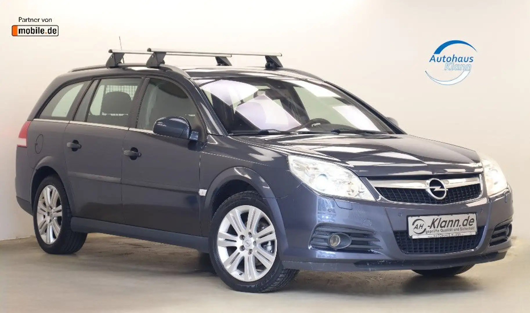 Opel Vectra C 1.9CDTI 120PS Edition AHK Navi 1.Hand Negru - 1