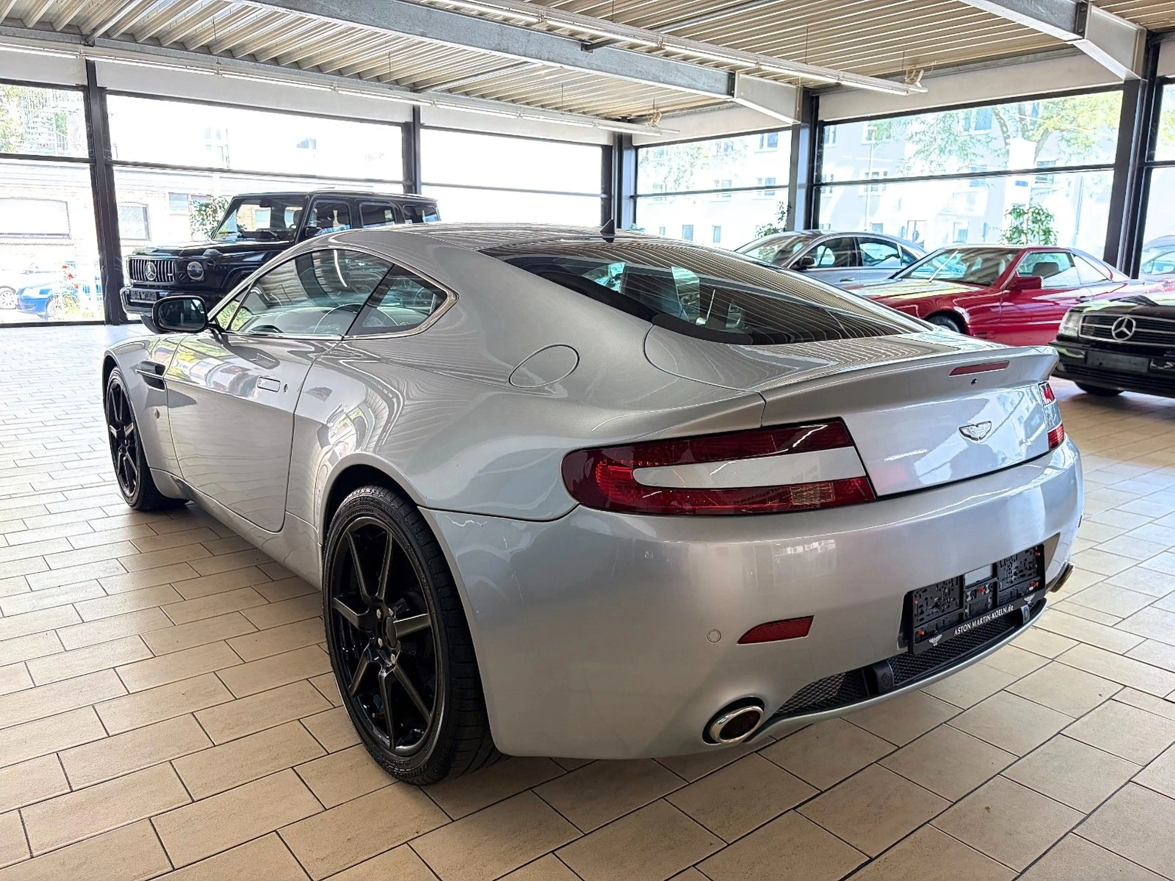 Aston Martin V8 V8 VANTAGE 4.3l *VOLL+HANDSCHALTER* — photo 10