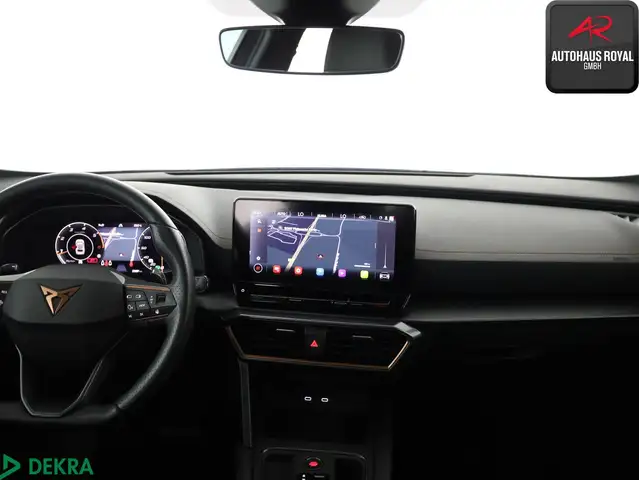Cupra Formentor view 8