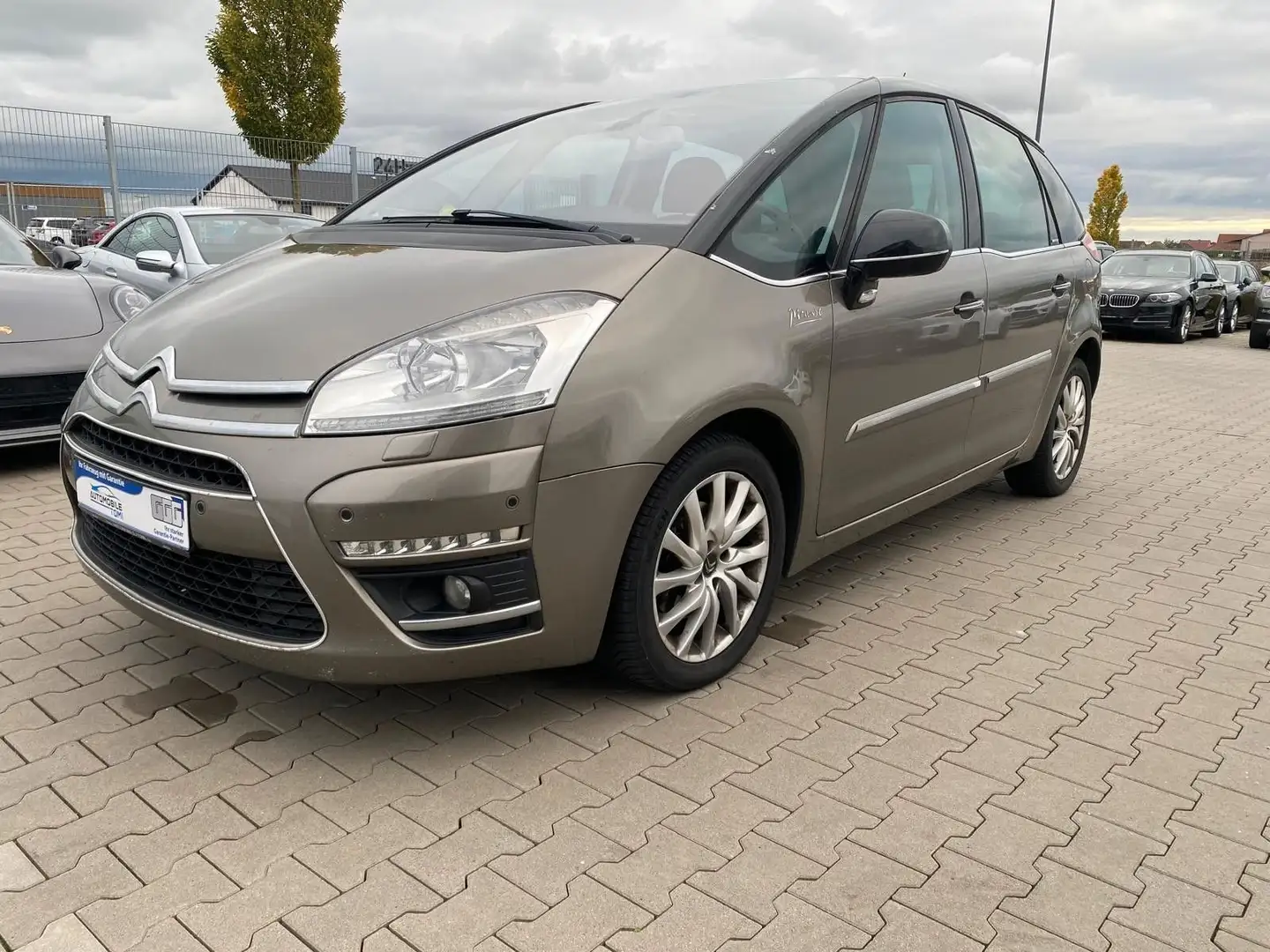 Citroen C4 Picasso Exclusive Gold - 1