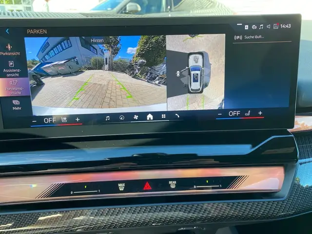 BMW 5 Series view 15