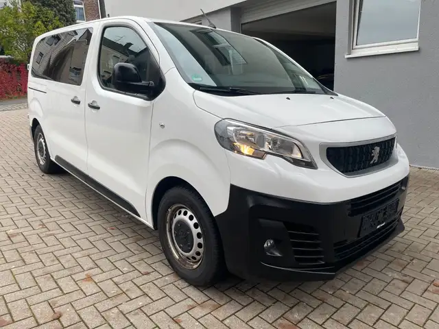 Peugeot Expert L2 BLUEHDI 120 Navi PDC Klima DAB 8Sitzer