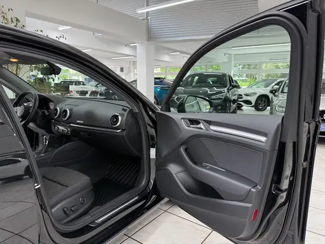 Audi A3 view 10