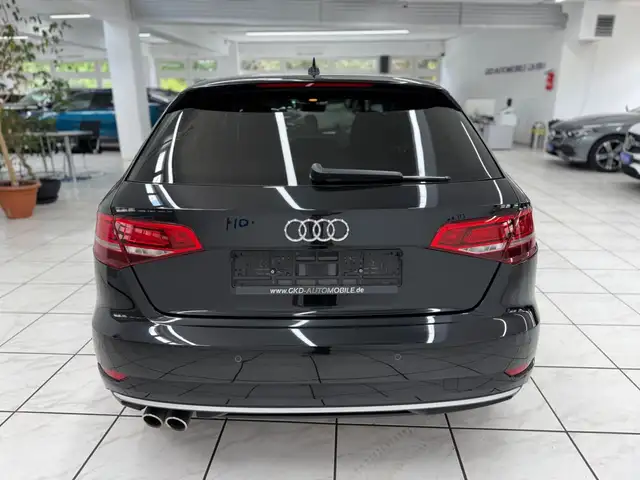 Audi A3 view 4