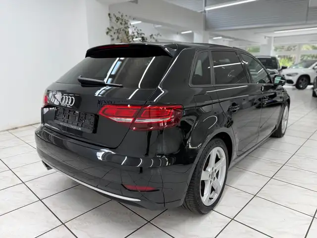 Audi A3 view 3