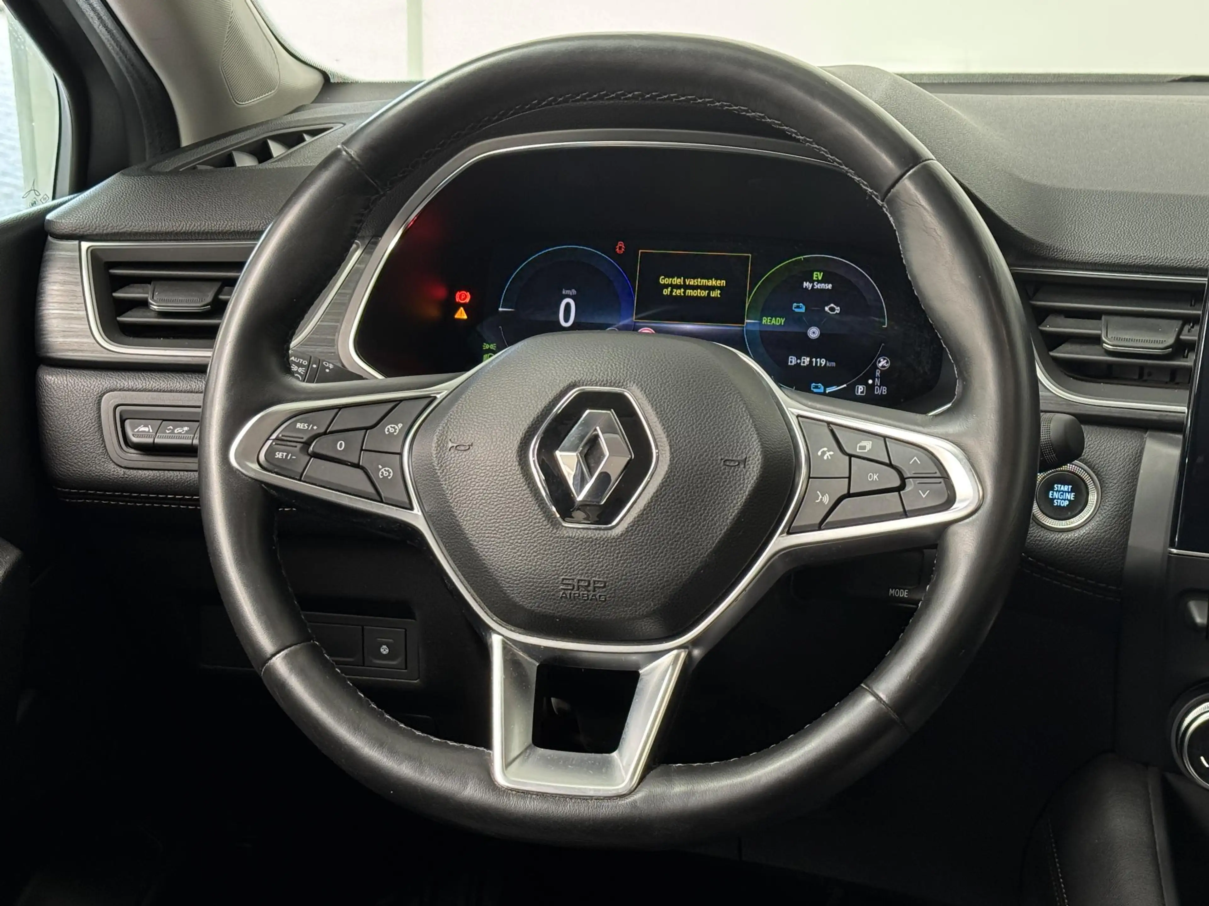 Renault Captur 1.6 E-Tech Plug-in Hybrid 160 Initiale Paris | Led — photo 19