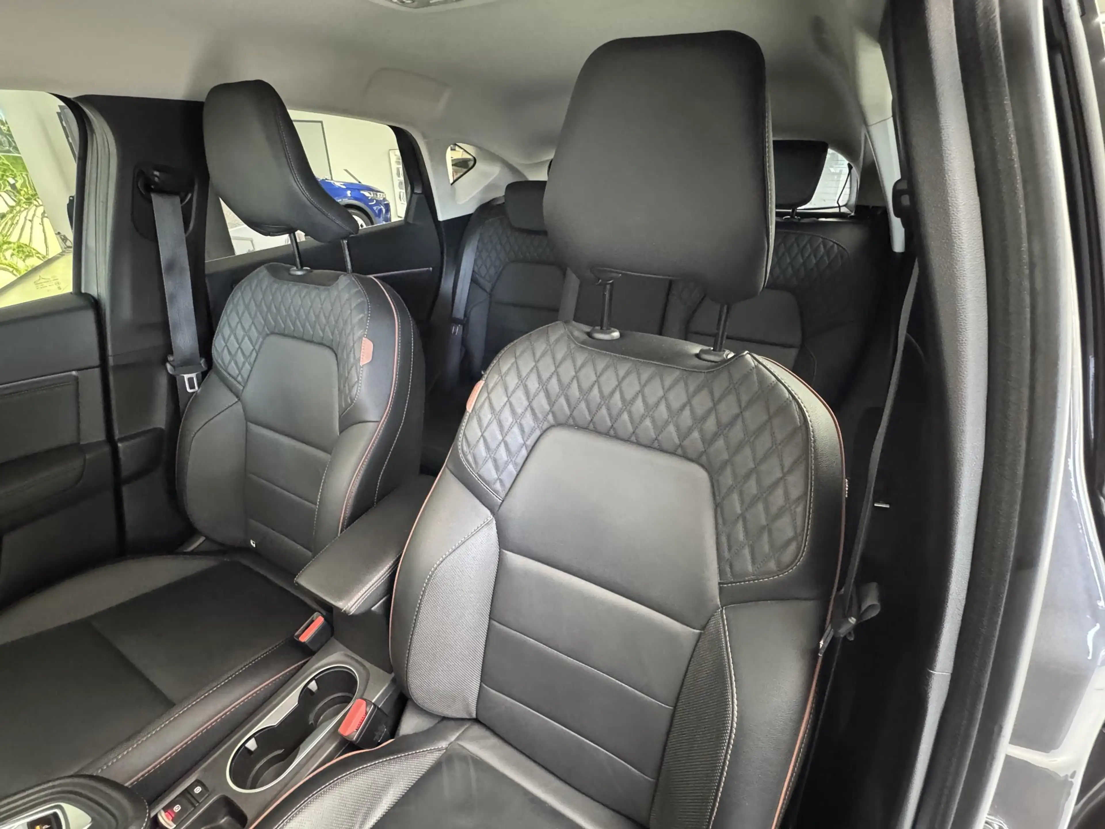 Renault Captur 1.6 E-Tech Plug-in Hybrid 160 Initiale Paris | Led — photo 44