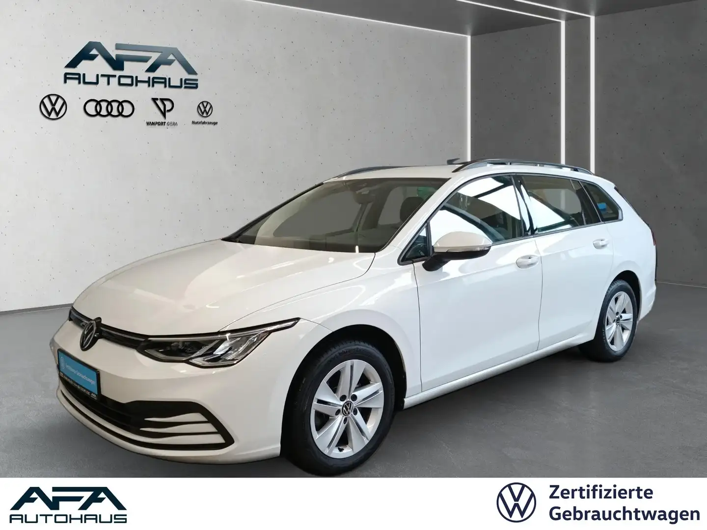 Volkswagen Golf VIII Var. 2.0 TDI LIFE DSG AHK*Navi*LED*ACC Weiß - 1