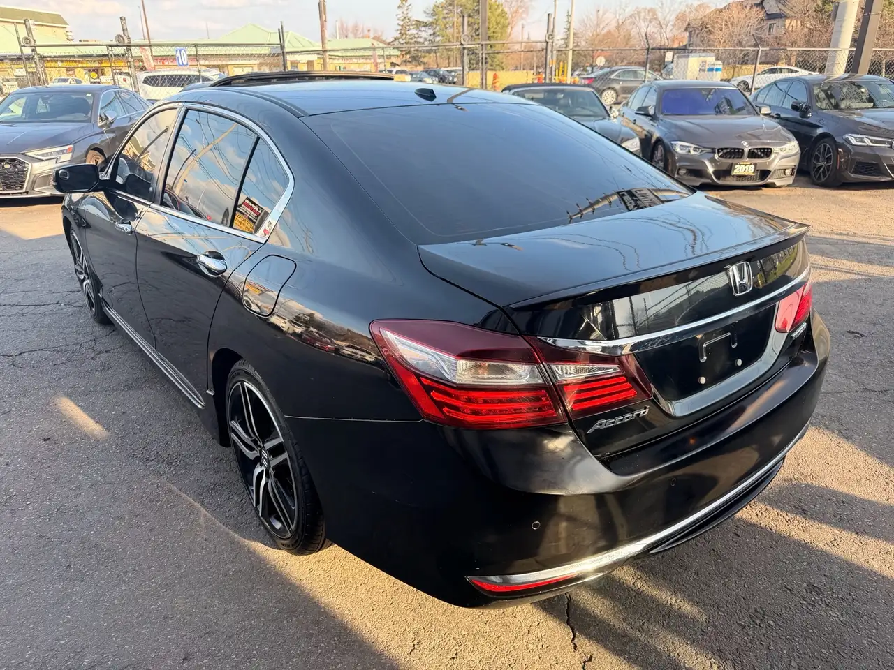 Honda Accord снимка Honda Accord