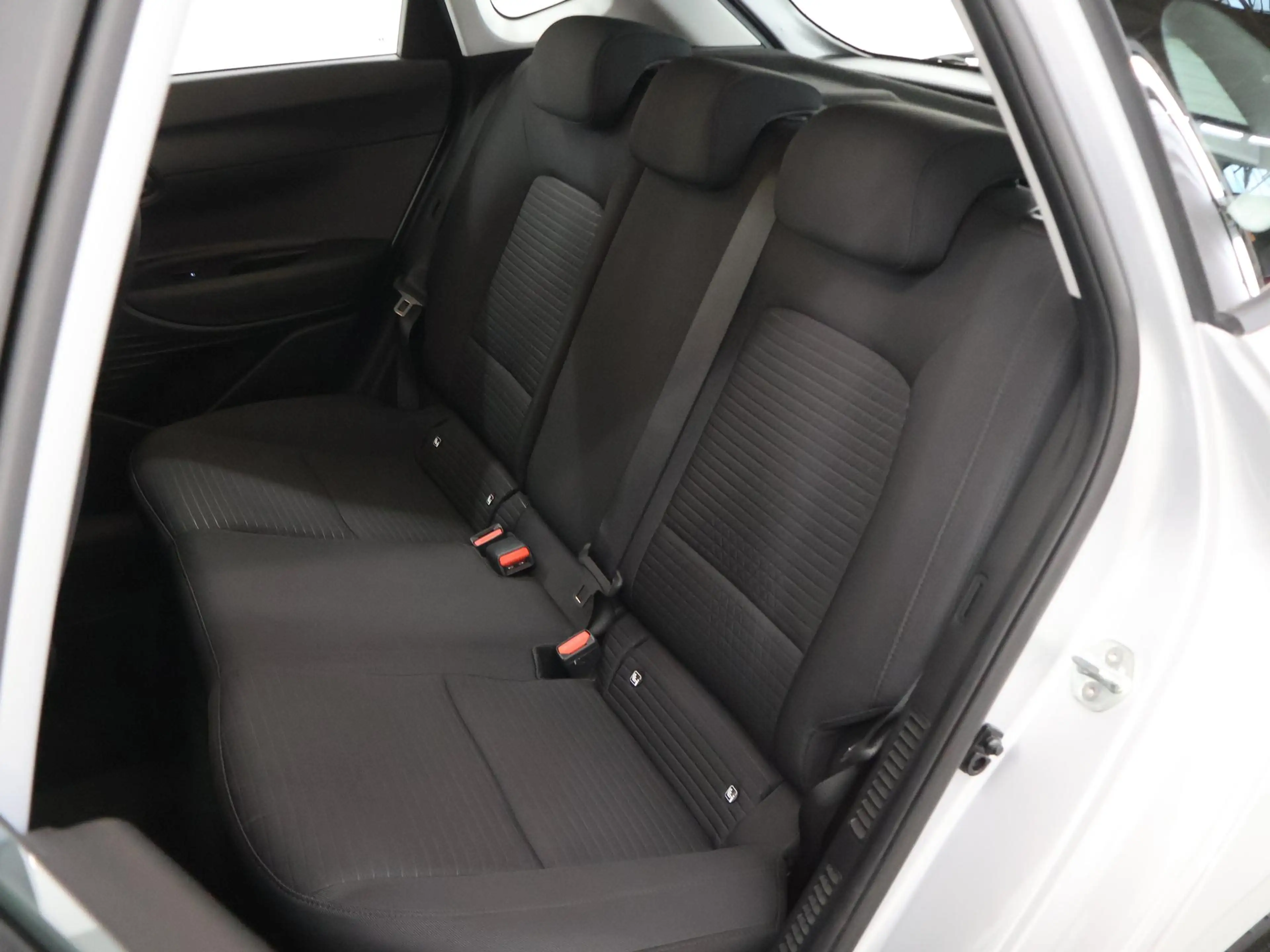 Hyundai i20 1.0 T-GDI Comfort Smart | Trekhaak | Navigatie | A — photo 10