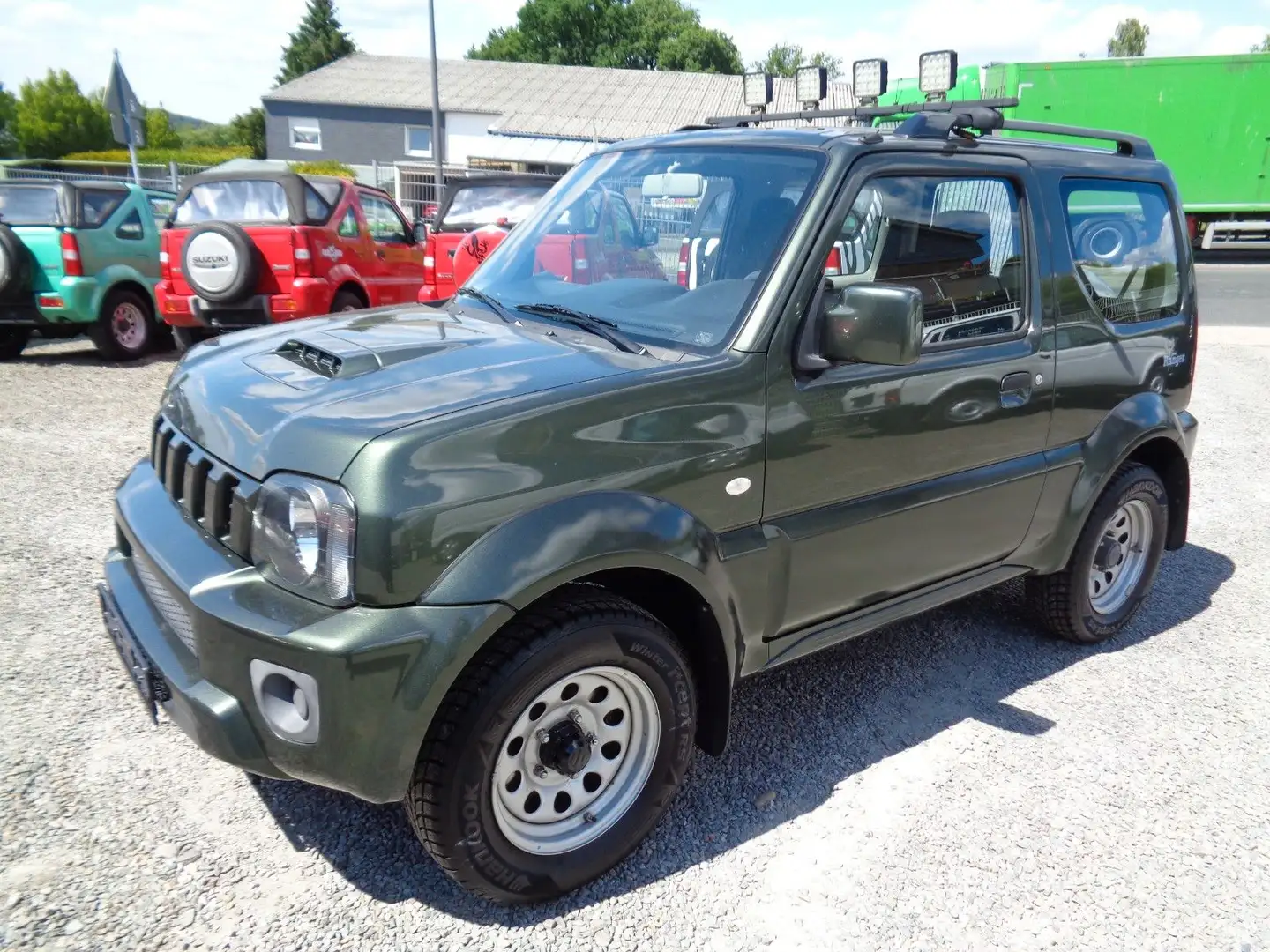 Suzuki Jimny 1.3 4WD Club Ranger Vert - 1